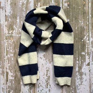 Gap navy and oatmeal striped wool scarf